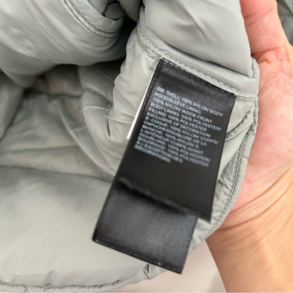 The North Face Grays Torreys Insulated Jacket - Women’s size large - Picture 6 of 6